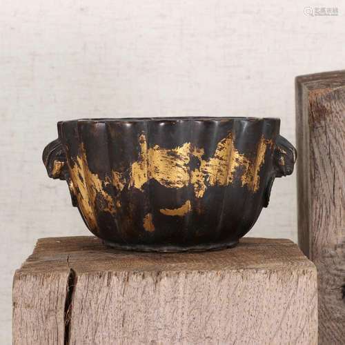 A Chinese bronze incense burner,