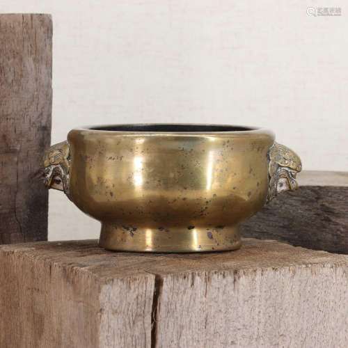 A Chinese gilt-bronze incense burner,