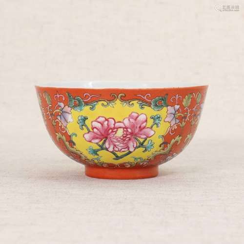 A Chinese famille rose bowl,