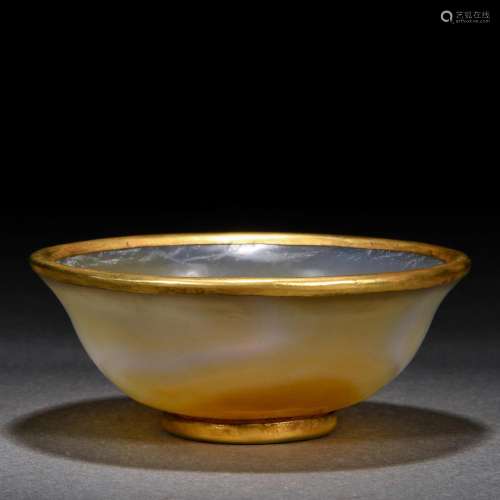 A Chinese Bronze-gilt Mounted Agate Bowl