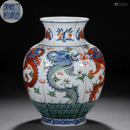 A Chinese Doucai Glaze Dragons Zun Vase