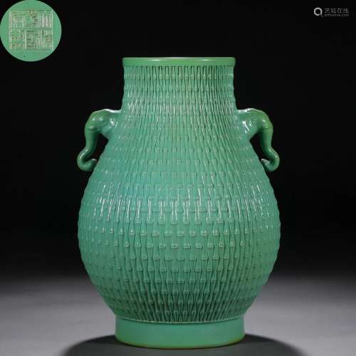 A Chinese Turquoise Glaze Zun Vase