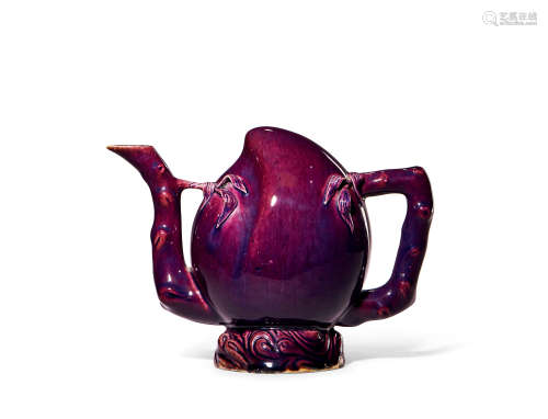 十八世纪 茄皮紫釉寿桃倒流壶