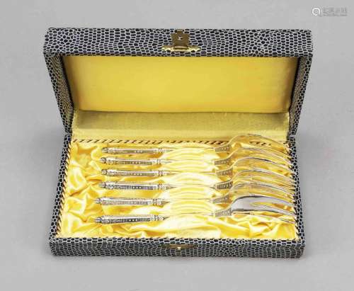 Six cake forks, 20th century, silver
