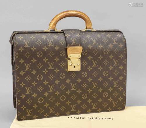 Louis Vuitton, vintage monogram canv
