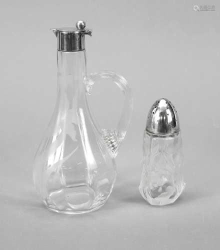Small carafe/lemon jug and shaker, a