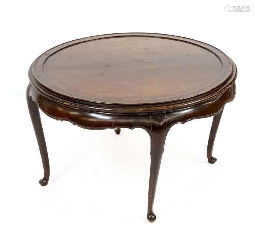 Chippendale-style table, c. 1930, so