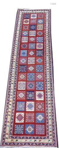 Carpet, 310 x 85 cm