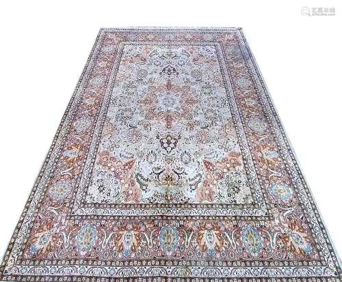 Carpet, 382 x 277 cm