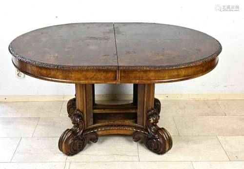 Extendable table in baroque style ar