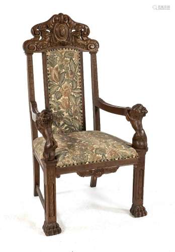 Splendid armchair in Neo-Renaissance