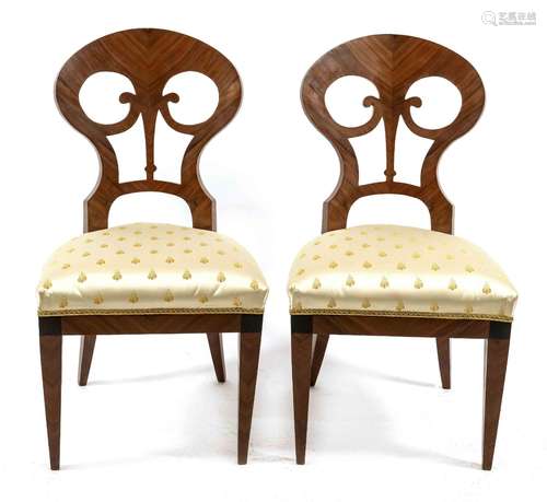 Pair of chairs in Viennese Biedermei