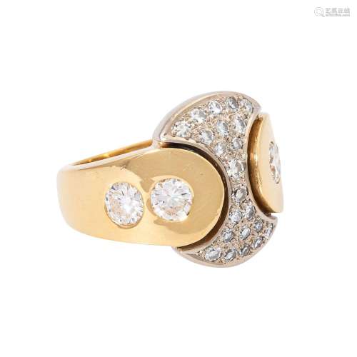 Ring mit 4 Brillanten zus. ca. 1 ct,