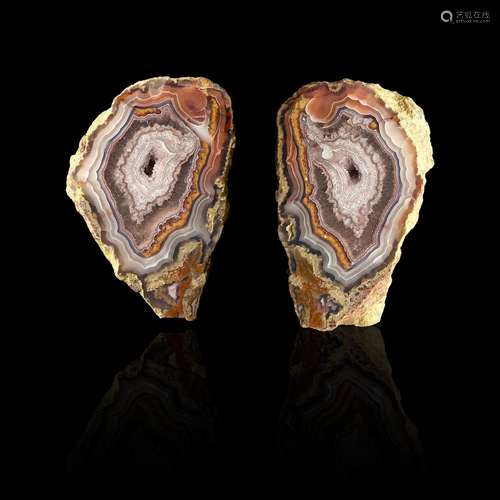 Laguna Agate "Split" with Drusy Interior