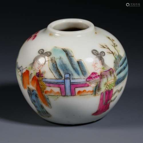 Qing Dynasty pastel figure water vase