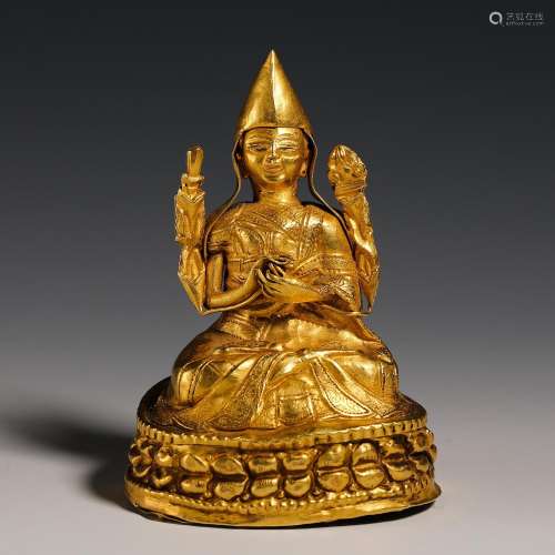 Pure gold Zongkhaba statue from the Qing Dynasty