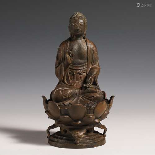 China Ming Dynasty Buddha statue