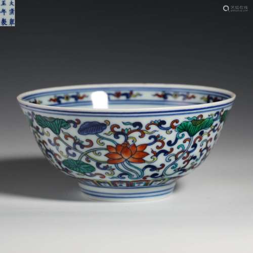 Bowl with bucket color and flower pattern in Qing Dynasty