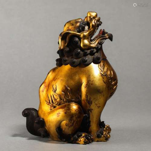 China Qing Dynasty Gilt Bronze Lion Shaped Fragrance