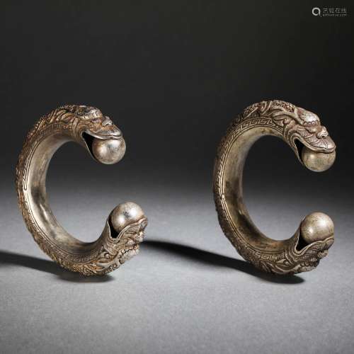 A pair of Ming Dynasty silver bracelets