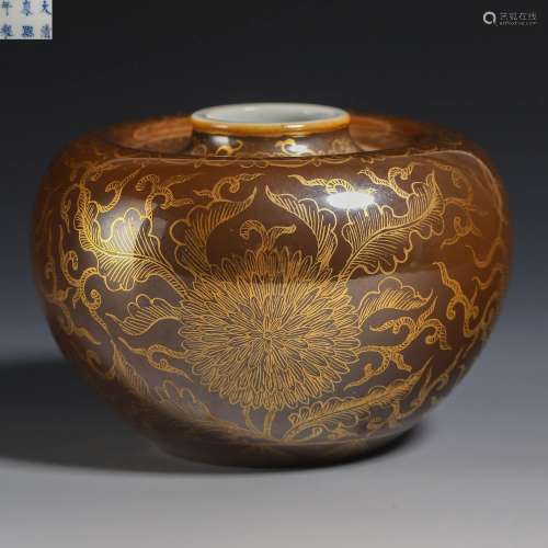 Qing Dynasty sauce glaze gold apple shaped vase