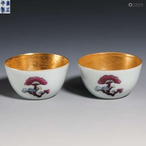 A pair of gold glass cups in Qing Dynasty pastels