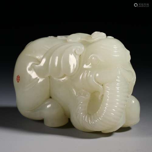 Modern famous jade carving
