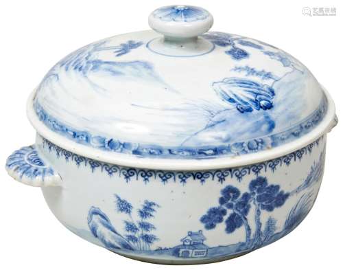 BLUE AND WHITE LANDSCAPES TUREEN AND COVER QING DYNASTY, 18T...