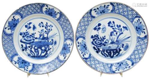 PAIR OF BLUE AND WHITE DISHES KANGXI PERIOD (1662-1722) each...