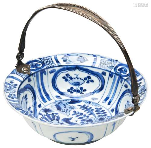 BLUE AND WHITE SMALL DEEP BOWL WANLI PERIOD (1573-1619) of k...