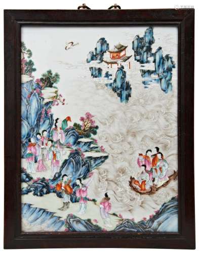 FINE FAMILLE ROSE PLAQUE QING DYNASTY, 19TH CENTURY finely p...