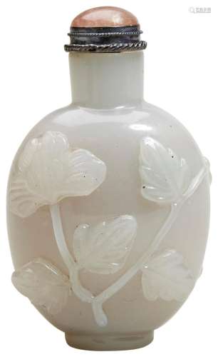 CARVED HARDSTONE LOTUS SNUFF BOTTLE LATE QING / REPUBLIC PER...