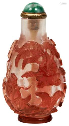 RED-GLASS OVERLAY CARP SNUFF BOTTLE QING DYNASTY, 19TH CENTU...