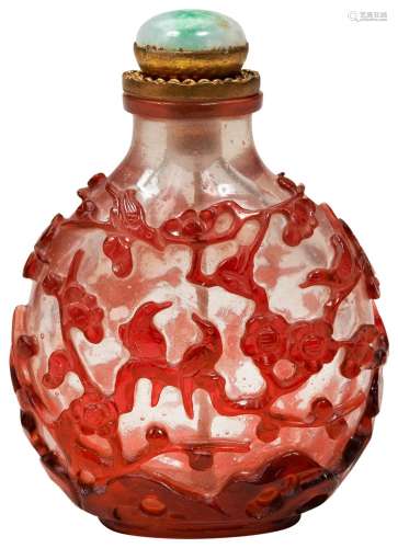 RED-OVERLAY CRAB APPLE AND PRUNUS GLASS SNUFF BOTTLE QING DY...