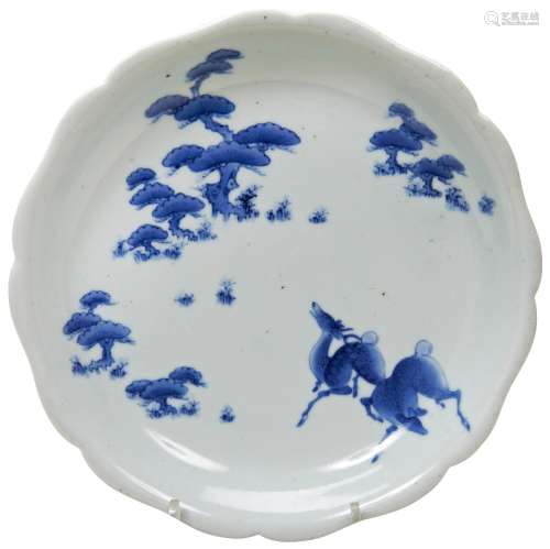 JAPANESE BLUE AND WHITE ARITA BARBED DISH EDO PERIOD, 18TH C...