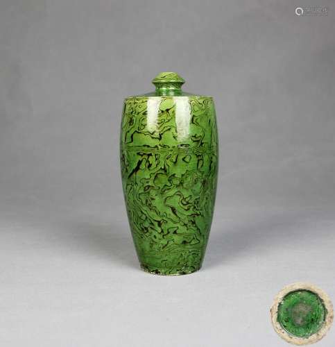 宝石绿绞胎釉梅瓶