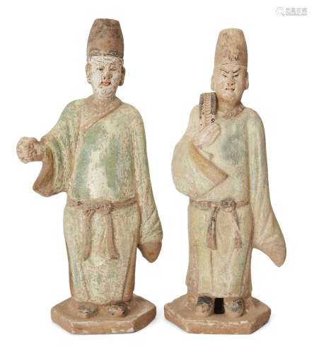 Two Chinese green-glazed pottery tomb attendant figures, Min...