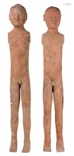 Two Chinese terracotta standing male figures, Yang Ling maus...