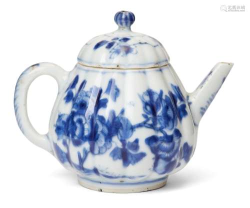 A Chinese blue and white porcelain teapot, 18th century, wit...