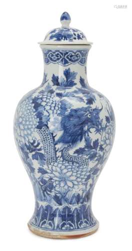 A Chinese blue and white dragon vase, 18th/19th century, pai...