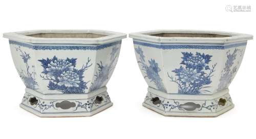 A pair of Chinese hexagonal blue and white jardinières, 19th...