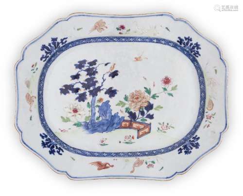 A large Chinese blue and white and famille rose meat platter...
