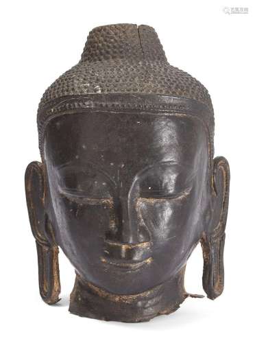 A Burmese lacquer head of Buddha, 17th/18th century, Ava sty...
