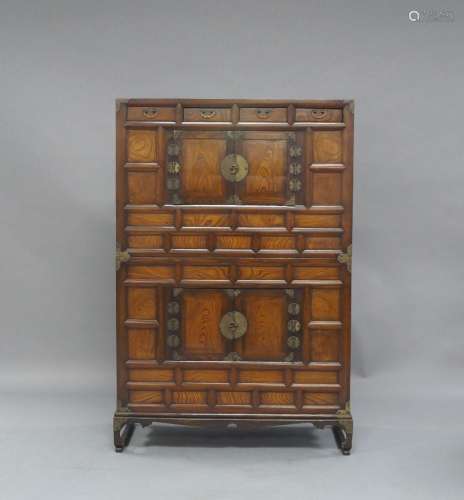 A Korean elm wood chest set, 19th century, composed of two p...