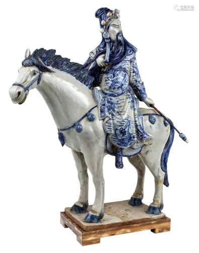 A large Chinese blue and white 'Guangong' statue, 20th centu...