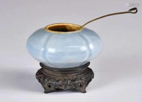 A Blue-Glazed Water Pot w/Spoon 19thC