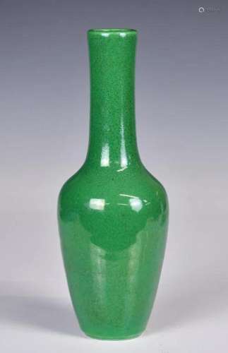 A Green-Glazed Vase Qing