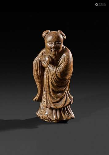 CHINE - XIXe siècleStatuette de Shoulao en stéatite brune de...