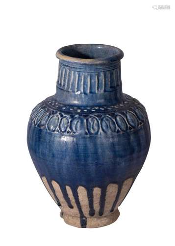 A RAQQA COBALT BLUE GLAZED POTTERY VASE, FIRST HALF 13TH CEN...