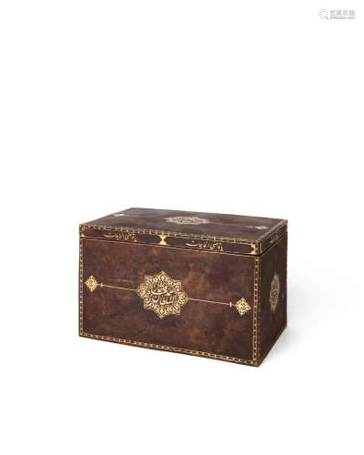 A QAJAR GOLD DAMASCENE BOX, 19TH CENTURY, PERSIA